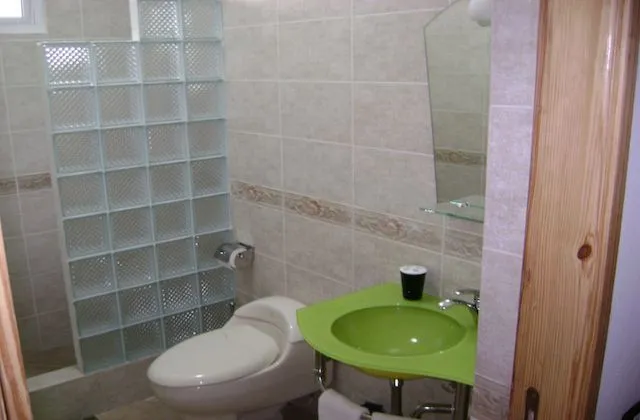 Aparthotel Villa Capri Boca Chica bathroom
